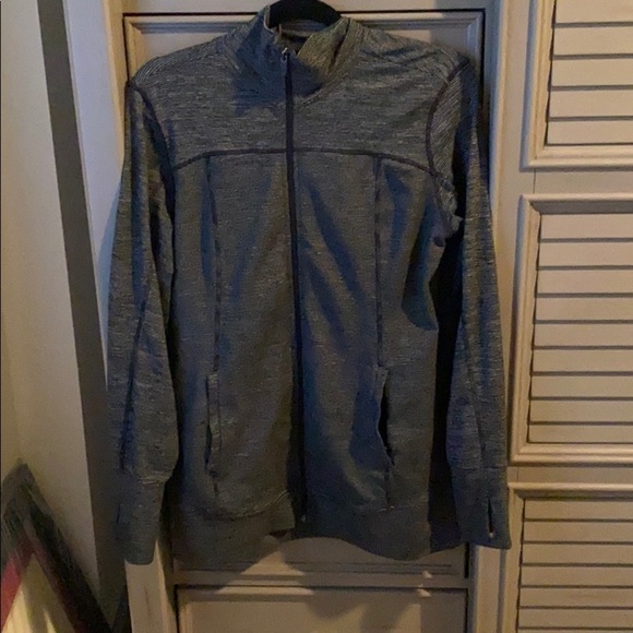 Old navy zip of gray and black stripe size large. - Picture 1 of 3